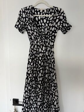 Maje Black and White Printed Midi Dress